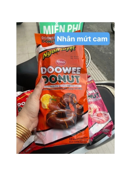 BỊCH 12 GÓI BÁNH DONUT SÔCLA ( CÓ ĐỦ 6 HƯƠNG VỊ )