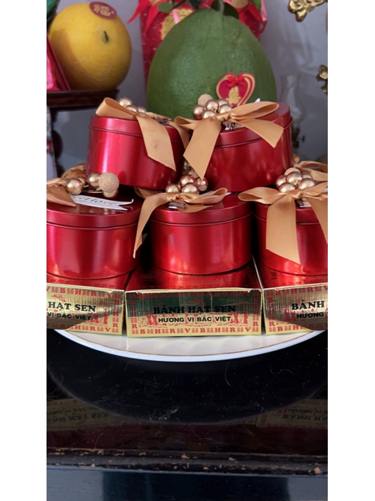 Hộp đựng bánh kẹo thiếc , gói giỏ quà Tết, đám cưới.