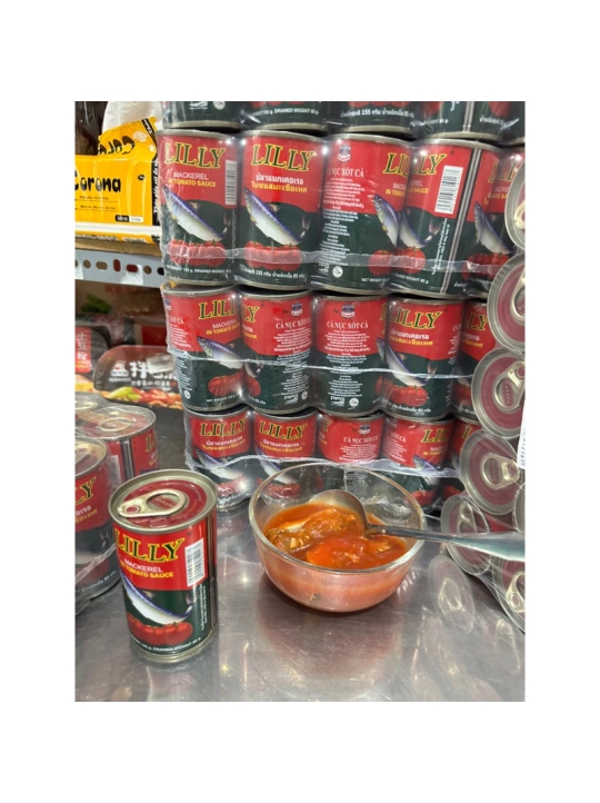 Lốc 10 lon Cá nục sốt cà LILY hộp 155g