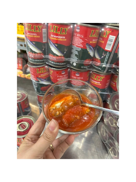 Lốc 10 lon Cá nục sốt cà LILY hộp 155g