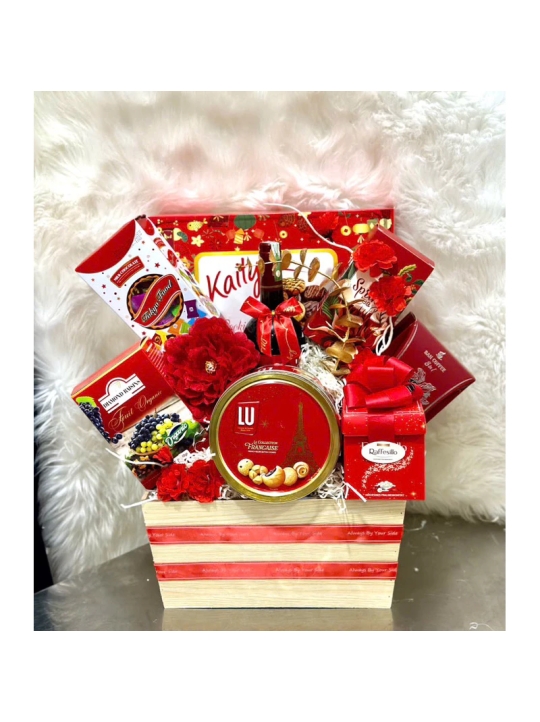 SET 8 MÓN KHAY GỖ , BÁNH DANISA