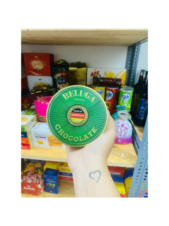 KẸO GÓI GIỎ QUÀ TẾT Socola Beluga Đức hộp thiếc