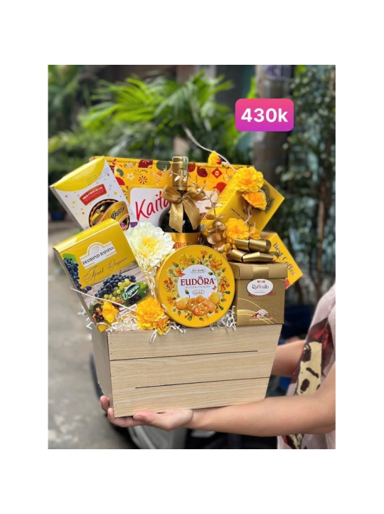 SET 8 MÓN KHAY GỖ , BÁNH DANISA