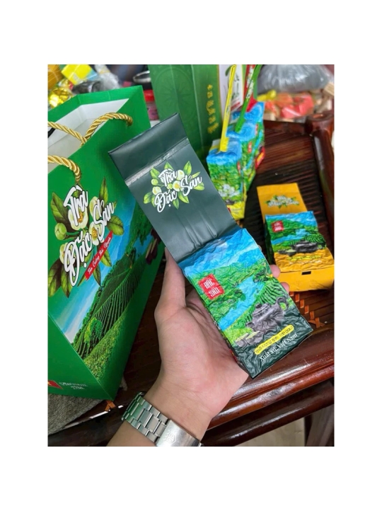 Trà sen Lễ 100gr dùng gói quà Lễ Tết Cúng