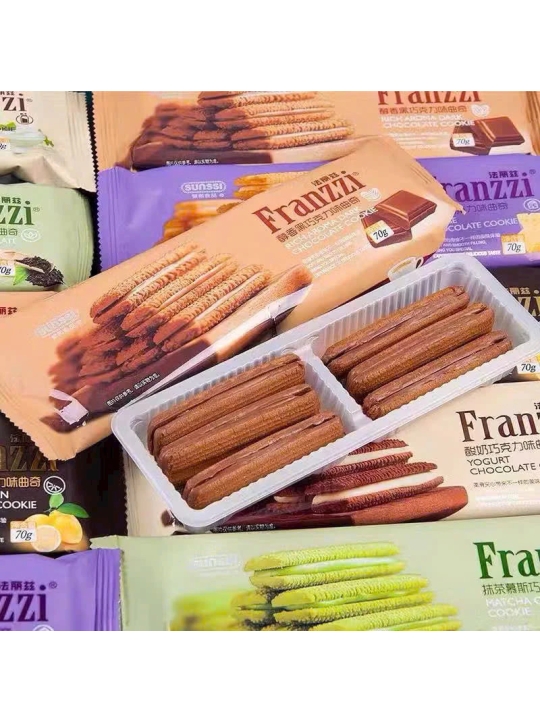 Lốc 3 Gói Bánh Quy Franzzi Mix Vị Dâu, Trà xanh, Yogurt 70g*3 - BeeGin Food