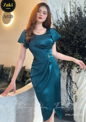 Đầm Phi Phối Hạt Ngọc Trai Có Tay A639